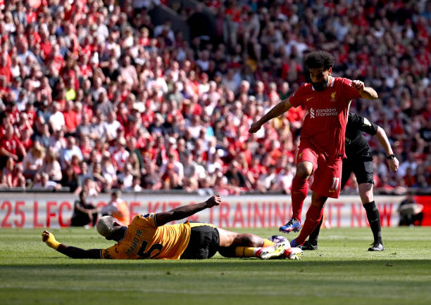 上億美元級 上億美元級